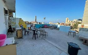 Private Room With Balcony In The Heart Of Haifa
